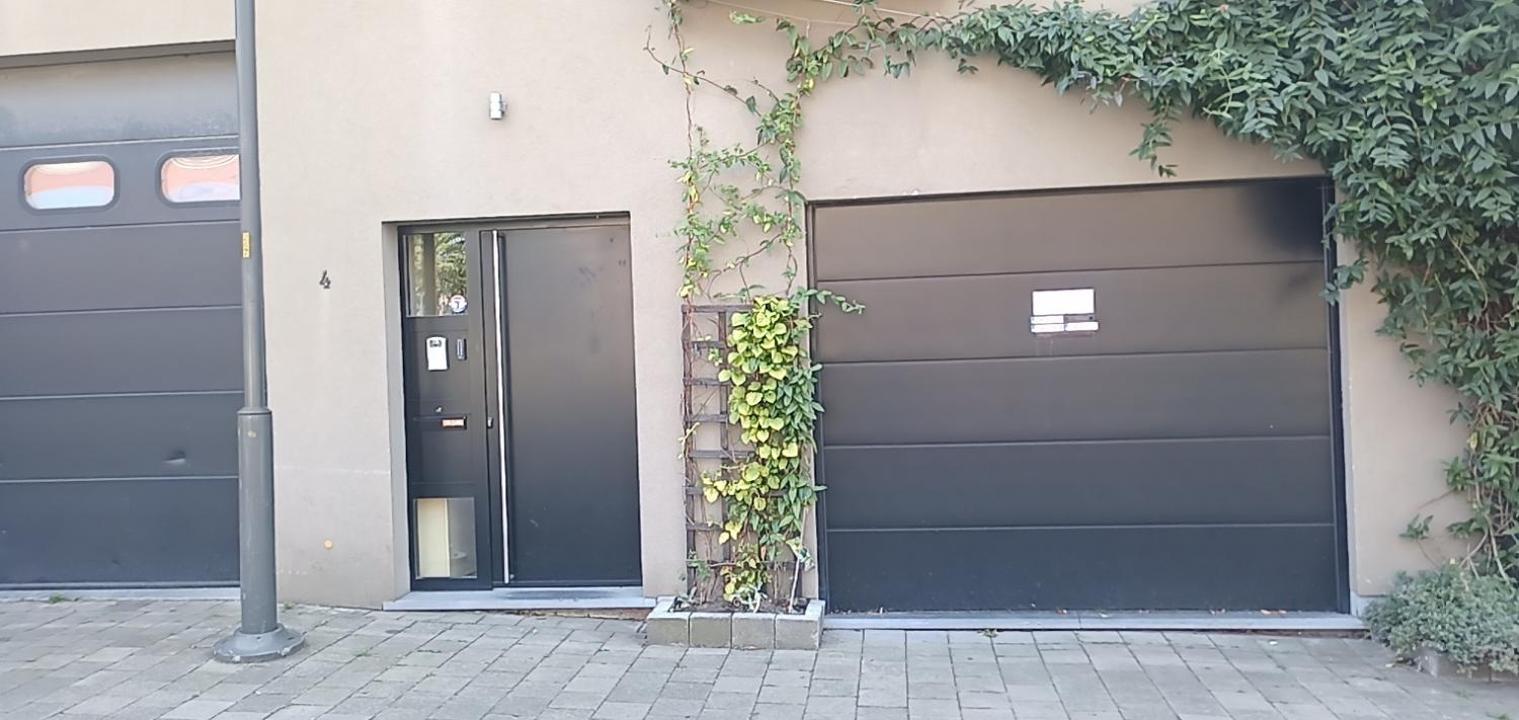 Lodgerivierenhof Antwerpen Ngoại thất bức ảnh